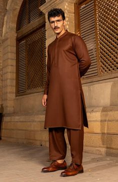 Kurta Pajama Set, Kurta Pajama for Man, Salwar Kameez, Pathani suit, Traditional Kurta Pajama set, Man wedding Kurta Pajama set Man Kurta Pajama Set, Kurta Pajama For Man, Man Outfit, Man Salwar Kameez set, Eid Kurta Pajama Set, Pathani suit,Brown Color Pathani Suit Here's a sample size chart for Men's Pathani Kurta in the United States, using inches: SizeChest (inches)Waist (inches)Hips (inches)    Length (inches) S  36-38                        30-32                  37-39        42-44 M  40-42                        34-36                  41-43            44-46 L  44-46                         38-40                  45-47      46-48 XL  48-50                        42-44                   49-51        48-50 XXL  52-54                        46-48                   53-55         50-52 Luxury Brown Salwar Kameez For Eid, Brown Salwar Kameez For Eid Wedding, Kurta Pajama Pathani, Eid Semi-stitched Jamawar Kurta, Shalwar Kameez For Men, Pathani Kurta Pajama, Pakistani Mens Shalwar Kameez, Brown Shalwar Kameez Men, Pathani Suit