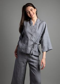 "MADE TO ORDER - Stay cozy and chic with this elegant light kimono linen jacket that exudes effortless style. Made from premium quality lightweight linen fabric, this jacket is perfect for any season. Its loose-fitting kimono style ensures maximum comfort and breathability, making it the go-to choice for any casual or formal outing. Featuring a tasteful design and a smooth silhouette, this jacket is sure to elevate your wardrobe to new heights. Shown in Beige Blue  Melange 100% medium weight lin Linen Kimono Jacket, Casual Linen Kimono For Loungewear, Casual Linen Kimono With Relaxed Fit, Linen Kimono With Relaxed Fit, Spring Linen Outerwear With Kimono Sleeves, Casual Linen Kimono For Spring, Casual Linen Kimono With Kimono Sleeves, Spring Casual Linen Kimono, Spring Linen Kimono