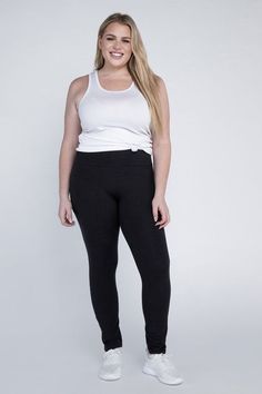 Elevate your comfort and style with our Plus Everyday Leggings with Pockets. These leggings are designed for everyday wear, providing you with a perfect blend of comfort and functionality. The addition of pockets makes them even more convenient, allowing you to carry essentials with ease. Model is wearing a 1XModel SpecsHeight: 5'8"Bust: 40G Waist: 38.5"Hips: 49"Measurement from a 1X:*Inseam: 27"Made in Cambodia Style: Casual Print / Pattern: Solid Silhouette: Legging Fit: Fitted Embellishment: Versatile Leggings With Comfort Waistband, Casual 4-way Stretch Tights For Loungewear, Comfort Stretch Leggings With Pockets For Loungewear, Casual Black Leggings For Everyday, Casual 4-way Stretch Tights, Casual Tights With Pockets, Black Leggings With Pockets For Loungewear, Everyday Leggings, Romper And Jacket