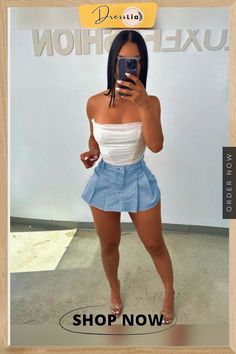 Streetwear High Waist Pleated Denim Shorts Pleated Denim, Stretch Skirt, Women Wholesale, Pleated Pants, Chiffon Skirt, Online Clothing Stores, Model Photos, Womens Fashion Casual, Skirt Fashion