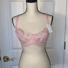 Perfect Condition With Tags. Purchased Before I Got Pregnant So It No Longer Fits, Otherwise I Would Absolutely Keep! Color Is Blush Heather. The Sides Are Covered In A Comfortable Jersey Material. Cups And Back Have A Beautiful Pink And White Lace. Fitted Lace Underwire Bra, Pink Fitted Underwire Bra, Fitted Lace Bra With Medium Bust Support, Fitted Pink Underwire Bra, Fitted Lace Bra With Lace Trim, Fitted Pink Bra, Fitted Underwire Bra With Lace Trim, Fitted Feminine Lace Bra, Fitted Lace Trim Underwire Bra