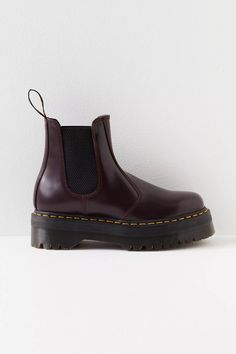 Dr. Martens 2976 Quad Chelsea Boots Boot Doc Martens, Chelsea Boots Doc Martens, Doc Martens Chelsea, Doc Marten Chelsea, Dr Martens 2976 Quad, Martens Outfit, Dr Martens 2976, Doc Martens Outfit, Sneakers Mode