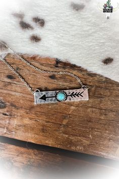 Arrow Bar Necklace Western Necklace Product Details - Silver bar with arrow engraved - Turquoise stone in the center - Extension - Lead Compliant Arrow Pointing Right, Turquoise Bar Necklace, Cactus Western, Western Necklace, Turquoise Bar, Arrow Point, Western Necklaces, Extension Lead, Western Boutique