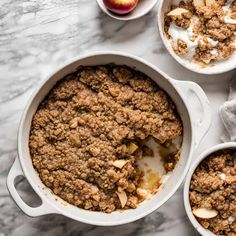 Discover our Apple Crisp Without Oats recipe, a delightful twist on a classic dessert. Enjoy a buttery, crumbly topping paired with spiced, tender apples for a comforting treat that's perfect for any occasion. Apple Crisp Recipe Without Oats, Apple Crisp Without Oats, Apple Dishes, Freezing Apples, Canned Apple Pie Filling, Apple Crisp Recipe, Apple Varieties, Fried Apples, Oats Recipe