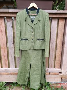 Vintage Trachten linen women's costume, Lisa's Landhaus linen jacket and šķirt,Size EU 42,Green color Fitted Vintage Sets With Buttons, Fitted Fall Costume Sets, Fitted Costume Sets For Fall, Linen Jacket, Women's Costumes, 1980s Vintage, Linen Women, Latvia, Bavaria