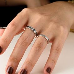 ☁ There are more dainty couple rings:   * https://khanhanhouse.etsy.com/?section_id=44772488 ☁ Product details    * Material: 100% solid 925 sterling silver.   .925 sterling silver: made of 92.5% pure elemental silver and 7.5% high-quality alloy. It is shiny, safe, and more durable than 999 silver.      * His ring: bandwidth 4mm, thickness: 1.4mm (sample photos)   * Her ring: bandwidth 3mm, thickness: 1.4mm (sample photos)   * I use US ring size (please refer to the last picture for the instruct His And Her Wedding Bands, Dna Pattern, Silver Couple Rings, Handwriting Gifts, Couples Ring Set, Double Helix, Skin Allergies, Box Making, Eco Friendly Jewelry