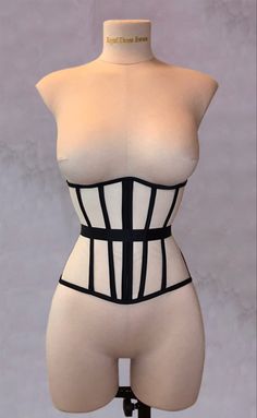 The underbust underwear corset from non-stretch corset mesh, shapes the figure, aligns the posture and reduces the waist by 10 centimeters. #corset #customcorset #corsetry #corsettop #custom #underbustcorset Custom Corset, Corset Plus Size, Custom Corsets, Under Bust Corset, Lingerie Bridal, Bridal Corset, Mesh Corset, Plus Size Corset, Dress Sewing