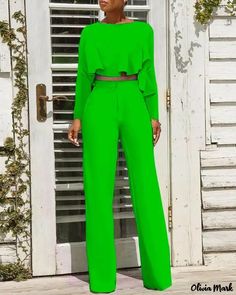 Color: green, Size: 2XL Chic Green Solid Color Sets, High Waist Solid Green Pants, Green Trousers Set For Spring, Green Wide Leg Sets For Workwear, Green Wide Leg Workwear Sets, Red Two Piece Outfit, Green Two Piece, Red Two Piece, Woman Walking