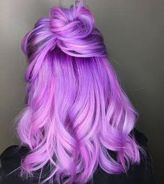 @glambylily is the artist... Pulp Riot is the paint. Pink And Purple Hair, Pulp Riot Hair Color, Cute Hair Colors, Lilac Hair, Lavender Hair, Beautiful Hair Color, Pretty Hair Color, Hair Color Purple, Bright Hair