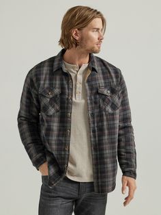 The Wrangler® men's sherpa-lined shirt jacket is crafted for comfort with its warm lining.. Its timeless plaid pattern and functional chest pockets offer a casual, everyday look you can wear all season long.. Spread collar. Wrangler Men's Raven Preshrunk Cotton Work Jacket (Large) in Black | 112338014-L Convertible Jacket, Thrift Wishlist, Jacket Ideas, Shirt Jacket Men, Mens Sherpa, Workwear Jeans, Wrangler Shirts, Guys Clothing Styles, Mens Workwear