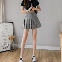 Leg Aesthetic, Online Aesthetic, Rok Mini, Korean Girl Fashion, Aesthetic Clothing, Fete Anime, Mein Style