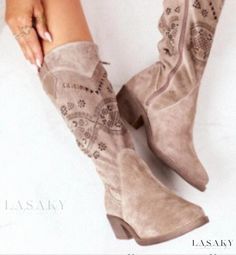 Lasaky - High-cut boots with suede material, burnt flower design, and convenient side zipper Winter Embroidery, Womens High Boots, Long Faux Fur Coat, Rough Heels, Womens Sweatshirts Hoods, Oversize Women, Boots Women Fashion, Women Boots, Suede Material