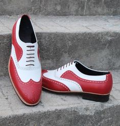 Crafted Leather Bespoke Men's Dress Shoes Red White Leather Classic Wingtip Oxford on Storenvy Quality Leather Boots, Wingtip Oxford Shoes, Men's Dress Shoes, Custom Design Shoes, Handmade Leather Shoes, Wingtip Oxford, Leather Craft, White Leather, Leather Handmade