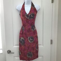 New With Tag Vintage Y2k Arden B Dress Halter Style With Tie Neck Red, Pink, And Tan Floral Print Ruched Waist Stretchy Fabric Size: S Pit To Pit: 15” Length: 37” Waist: 12.5” Fabric Content: 100% Viscose B36 Aria Pll, Early 2000s Dresses, 90s Floral Dress, 2000s Dress, Y2k Inspo, Iridescent Dress, Y2k Dresses, Floral Halter Dress, Beautiful Maxi Dresses