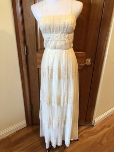 Vintage 70s Wedding/party Dress With Lace Jacket, Exquisite! Vintage Size 12 (S)