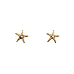 Pair Of Earrings In 14k Gold Starfish Stud Earrings. The Earrings Measures Approximately 1/2 Of An Inch Long. Weighs 0.9 Gram Mount Pleasant Sc, Mount Pleasant, Earrings Color, Jewelry Earrings Studs, Starfish, Etsy Earrings, Beauty Book, Etsy Accessories, Jewelry Earrings