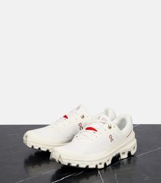 حذاء الجري X On Cloudventure باللون الأبيض - Loewe | مايتيريزا White Custom Sneakers For Outdoor, Functional Custom Sneakers For Running, Trail Running Shoes With Vibram Sole And White Sole, Trail Running Shoes With Abzorb Midsole And White Sole, Functional Custom Sneakers For Light Sports, Sporty White Waterproof Walking Shoes, Low-top Walking Shoes With Abzorb Midsole For Trail Running, White Sole Functional Trail Running Shoes, Functional Lace-up Custom Sneakers For Errands