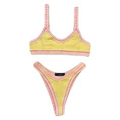 Dive into the brightness of the sun with our Lemon bikini. This charming set evokes the freshness and radiance of a juicy lemon slice on a summer day. Crafted with high-quality fabrics and an elegant design, this bikini seamlessly combines style and comfort. The light yellow tone adds a touch of joy and vitality to your beach look while enveloping you in a radiant and luminous aura. Whether you're lounging on the sand or enjoying a dip in the sea, our "Lemon" bikini will make you feel radiant an Neon Yellow Swimwear For Spring Poolside, Neon Yellow Swimwear For Summer Sunbathing, Neon Yellow Swimwear For Poolside Summer, Neon Yellow Swimwear For Summer Beach, Neon Yellow Summer Swimwear For Sunbathing, Neon Yellow Summer Swimwear For Pool, Lemon Swimsuit, Neon Yellow Summer Swimwear For Beach, Vacation Swimwear With Lemon Print