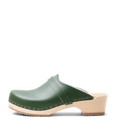 "LEDIG The Ledig clog is the traditional wooden clog that comes in a palette of colors. Ledig comes from the Swedish saying \"Lätt och ledig\" meaning effortless, just simple as it is. Ledig is your perfect companion on any given day. Here are some more options for you to chose from: https://www.etsy.com/listing/738307629/verka-clogs-swedish-wooden-clogs-for?ref=shop_home_feat_2&frs=1 Verka is a Swedish clog brand that's brought to life deep in the forests of Sweden, where all clogs are made by Clogs For Women, Kids Clogs, Kids Leather Shoes, Swedish Clogs, Ankle Jewelry, Wooden Clogs, Low Heel Shoes, Leather Clogs, Shoes Leather