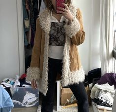 Coat Outfit Aesthetic, Dress Up For Boys, Winter Coat Outfits, 70s Inspired Fashion, Coat Outfit, T Dress, Aesthetic Fits