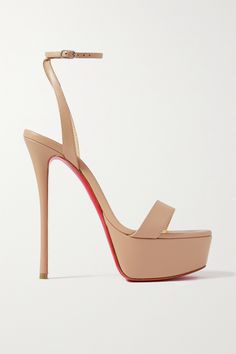 Christian Louboutin's 'Loubi Queen Alta' pumps are set on towering six-inch heels, their silhouette inspired by the pin-up girls of the 1950s. They're made from beige leather with soles lacquered in the label's iconic shade of red. Loubi Queen, Christian Louboutin Heels Outfit, Champagne Heels, Louboutin High Heels, Beige Pumps, Neutral Heels, Shoes Heels Classy, Christian Louboutin Women, Shade Of Red