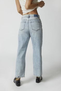 Get a classic lived-in look with these jeans from Daze Denim made using recycled materials. High-rise style with a relaxed fit from the waistband to the ankle-length hem. Finished with distressing throughout. Features Straight-leg Daze Denim jeans in a cropped silhouette Distressed Crafted from denim with a hint of stretch for comfort & fit Made with recycled materials Zip fly + 5-pocket styling Content + Care 60% Cotton, 33% recycled cotton, 5% polyester, 2% spandex Machine wash Imported Size + High Rise Style, Recycled Cotton, High Waist Jeans, Recycled Materials, Ankle Length, Denim Jeans, Urban Outfitters, Comfort Fit, Straight Leg