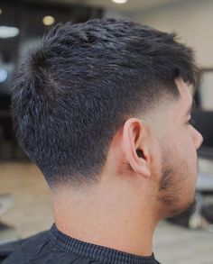 Taper Fade Haircut Straight Hair Men, Taper Fade Asian Hair, Mens Hairstyles Taper Fade, Taper Fade Textured Top, Mid Tapper Hair, Men’s Taper Fade, Tapper Fade Boys Haircut, Tapper Fade Men, Taper Fade Pelo Corto