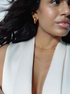 The building blocks of any wardrobe rely on classic silhouettes and shapes, as seen with MISHO's Skinny Waterfall Chain. MISHO goes back to basics with the MISHO Daily's collection and re-imagines the simplest forms of jewellery, with the perfect golden MISHO twist. Handcrafted in bronze, plated in a choice of 24k Gold or Silver Rhodium Jewellery Wardrobe, Simple Chain Necklace, Minimal Jewelry, Simplest Form, Back To Basics, Simple Jewelry, 22k Gold, Free Bag, Building Blocks