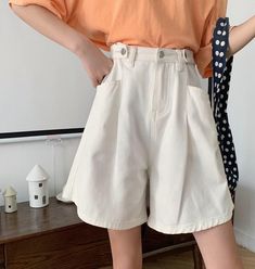 Size (CM) Waist Circumference Hips Pants Length S 75 100 41 M 79 104 42 L 83 108 43 Shorts Streetwear, Shorts Female, Slim Shorts, Short Jeans, Shorts Women, High Waisted Shorts Denim, Denim Shorts Women, Casual Girl, High Waisted Denim