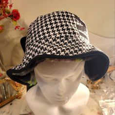 Nwt Ivy Park Adidas Beyonce Halls Of Ivy Reversible Bucket Hat M/L Retired Model Rare Wear With Either Side Up. Faux Fur Lime Green And Black Plaid Or Black And White Hounds Tooth. Super Trendy. Perfect For Fall Or Winter. I Accept Reasonable Offers And Discount Bundles!! Check Out My Other Listings And Follow Me!! Trendy Winter Streetwear Bucket Hat, Reversible One Size Bucket Hat, Trendy Black Bucket Hat For Fall, Reversible Brimmed Bucket Hat For Winter, Reversible Black Bucket Hat, Black Reversible Bucket Hat With Curved Brim, Trendy Black Reversible Bucket Hat, Reversible Black Bucket Hat For Spring, Black Bucket Hat For Spring