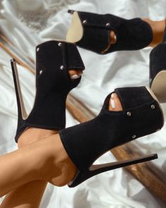 Trendy Heels, Clog Heels, Super High Heels, Activewear Fashion, Backless Mini Dress, Shoes Heels Wedges, Top Pants Set, Peep Toe Heels, Urban Fashion