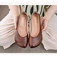 Category:Flats; Upper Materials:Faux Leather; Season:Spring,Summer,Fall; Heel Type:Flat Heel; Gender:Women's; Toe Shape:Round Toe,Square Toe; Style:Casual; Heel Height(inch):<1; Occasion:Daily; Closure Type:Loafer; Pattern:Solid Colored; Shipping Weight:0.3; Production mode:Self-produce; 2024 Trends:Plus Size; Foot Length:; Size chart date source:Provided by Supplier.; US Size:null; UK Size:14.5; EU Size:50 Heels Patterns, Women Casual Flats, Brand Name Shoes, Summer Heels, Faux Leather Heels, Pu Heels, Genuine Leather Shoes, Casual Flats, Leather Flats