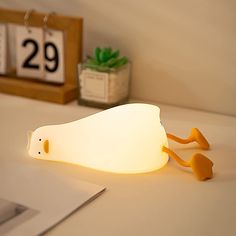 silicon rubber warm white night light duck lamp kawaii korean aesthetic room decor roomtery Duck Lamp, Cute Night Lights, Nursery Night Light, Kawaii Room Decor, Haiwan Peliharaan, Touch Lamp, Kawaii Room, Cute Room Decor, Night Lamps