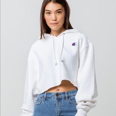 Nwt Champion Reverse Weave White Womens Crop Hoodie Xs Open To Offers ~ Oversized Size (Best Fit Xs-M) ~ Cropped Hoodie ~ Brand New With Tag Champion Cropped Hoodie, Champion Clothing, Exaggerated Sleeves, Cropped Pullover, Hoodie Brands, Champion Reverse Weave, Crop Hoodie, Hoodie Outfit, Crop Sweatshirt