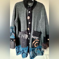 Euc Vintage Lee Anderson Whimsical Fleece Jacket - Button Up Winter Coat / Sweater - Fun Wearable Art - Leopard Print, Artful Buttons, Fur Accents - Sherpa Dark Gray With/ Black Trim - Blue & Burnt Orange Pattern - Women’s Plus Size Xl Retails $200!! Made In Usa - Super Unique & Rare Find Sweater Art, Teddy Jacket, Orange Pattern, Jacket Buttons, Sweater Coats, Black Trim, Burnt Orange, Fleece Jacket, Wearable Art