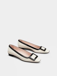 Belle Vivier Lacquered Buckle Ballerinas in Patent Leather Multicolour Woman RVW00736120D1P420H62 | Roger Vivier Famous Fashion, Office Fashion, Ballerinas