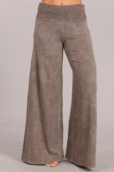 Another Fabulous Creation From Chatoyant! Soft and stretchy mineral wash wide leg pants with a wide fold-over waistband for comfort and support.  Casual design in a relaxed fit, appealing on all body types for all day comfort (loungewear, everyday wear, travel, yoga, etc).  Each item is hand-dyed for its unique character and american vintage laundered look,should expect variations in color and finishing.  Stay Sexy! Fabric: USA made Cotton/Spandex 95/5 Jersey Proudly made in the USA Tan Leggings, Wide Leg Palazzo Pants, Workout Fits, Current Styles, Casual Design, Palazzo Pants, Dream Clothes, Yoga Clothes, Fashion Inspo Outfits