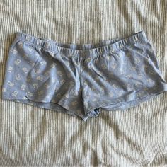 Brandy Melville Boyshorts, Brandy Melville Boy Shorts, Brandy Melville Boxer, Cotton Loungewear, Brandy Melville Shorts, Blue Cream, Boy Shorts, Brandy Melville, Sweatshirt Shirt