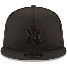 New York Yankees New Era Black on Black 9FIFTY Team Snapback Adjustable Hat - Black New York Yankee Hat, Yankees Cap, Black On Black, Major League Baseball, Snapback Cap, Adjustable Hat, New York Yankees, All Black, New Era