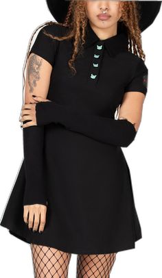 Fitted Gothic Mini Dress For Winter, Edgy Fitted Mini Dress For Winter, Edgy Winter Dresses With Stretch, Edgy Stretch Dresses For Winter, Solid Stretch Dresses With Buttons, Stretch Solid Dresses With Buttons, Stretch Solid Color Dresses With Buttons, Black Stretch Dresses With Buttons, Gothic Fitted Short Sleeve Mini Dress