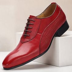 Category:Oxfords; Upper Materials:Cowhide; Lining Materials:Leather; Season:Fall,Winter; Gender:Men's; Toe Shape:Round Toe; Outsole Materials:EVA (Ethylene Vinyl Acetate); Occasion:Daily,Home; Closure Type:Lace-up; Function:Comfortable,Slip Resistant; Listing Date:09/10/2024 Red Mens Dress Shoes, Red Dress Shoes Men, Red Dress Shoes, Christmas Caroling, Red Fall, Leather Dress Shoes, Mens Oxfords, Leather Dress, Christmas Special