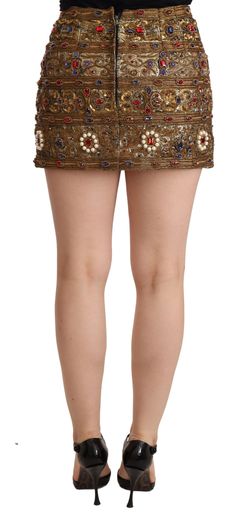 DOLCE & GABBANA Gorgeous brand new with tags, 100% Authentic Dolce & Gabbana Gold Embellished Jacquard High Waist Mini Skirt. Model: High waist mini Color: Gold Multicolor crystal embellishment Black silk stretch inner lining Zipper closure Logo details Made in Italy Material: 49% Cotton 41% Polyester 10% Metal Fiber Lining: 94% Silk 6% Elastane Mini Rock, High Waist Mini Skirt, Jacquard Skirt, Skirt Model, High Waist Skirt, Floral Sweater, Dolce E Gabbana, Gold Crystal, Crystal Embellishment