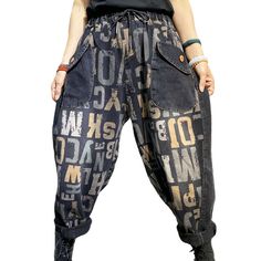 Printed Jeans Women Harajuku Denim Trousers Size(cm) One Size: Waist (Elastic) 26.77"cm-39.37"cm (68cm-100cm), Hips 47.64"cm (121cm), Length34.65"cm (88cm) Fabric : 80 % Cotton , 20 % Polyester Hand Wash Jeans 2023 Women, Loose Jeans Women, European Design, Loose Jeans, Printed Jeans, Women Pants, European Designs, Jeans Women, Denim Trousers