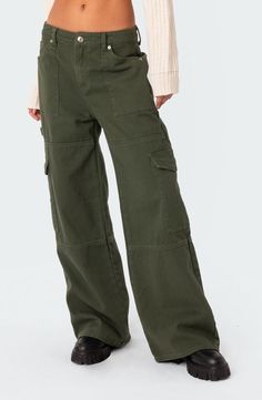 EDIKTED Ember Denim Cargo Pants | Nordstrom Military Green Pants Outfit, Styling Cargos, Outfit Outline, Olive Clothes, Green Cargos, Olive Cargo Pants, Colored Pants Outfits, Cargo Pants Green, Olive Green Cargo Pants