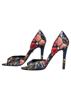 Step into a world of whimsy with these Alice & Olivia butterfly print pumps! The playful pattern and pleated peep toe add a pop of fun to any going out look. These heels are perfect for a night out or to spice up your everyday style. Size 9 (39) Fabric upper Leather sole and lining Slip on Peep toe Pleated toe detail Wear on soles Heel height 4.5" Multicolor Fitted Heels For Spring, Multicolor Floral Print Heels For Spring, Summer Multicolor Floral Print Heels, Spring Evening Heels With Floral Print, Spring Multicolor Fitted Heels, Spring Evening Floral Print Heels, Floral Print Heels For Spring, Fitted Floral Print Heels For Spring, Summer Blue Floral Print Heels