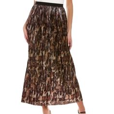 Johnny Was Idina Maxi Skirt Women's Small Metallic Multicolored Nwt Description Size: Small Condition: New With Tag Measurements (Laying Flat) Waist: 13.5 Inches Hip: 22 Inches Length: 38 Inches Chic Evening Skirt In Brown, Party Brown Lined Maxi Skirt, Elegant Brown Maxi Skirt For Party, Chic Brown Evening Skirt, Elegant Multicolor Maxi Skirt For Spring, Multicolor Long Skirt For Evening, Elegant Flared Multicolor Maxi Skirt, Elegant Multicolor Flared Maxi Skirt, Elegant Multicolor Flared Skirt