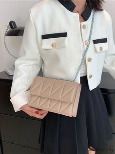 BirdinBag - Chain Square Flap Bag with Quilted Detailing Beige Square Bag With Chain Strap, Trendy Beige Clutch Flap Bag, Beige Square Shoulder Bag With Chain Strap, Chic Quilts, Bag With Chain, Elegant Pattern, Bag Bag, Square Quilt, Square Bag