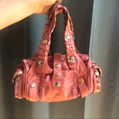 Authentic Pink Leather Chloe Silverado Gorgeous Bohemian Style Bag. Bag Hasn’t Been Used Zip Top Closure Two Flap Pockets At Sides Two Side Compartments Interior Zip And Wall Pockets No Imperfections I Can See Of!! Still Has Tag With Barcode/Description/ Item Care Info Chloe Silverado Bag, Vintage Chloe Bag, Bohemian Style Bag, Y2k Handbag, 90s Bag, Starting Fresh, Bags Pink, Chloe Purses, Chloe Bags