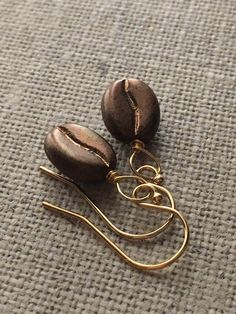 Coffee Bean Gold Filled Earrings - Etsy Earrings Coffee, Coffee Jewelry, Coffee Earring, Coffee Bean Earrings, Coffee Latte Art, Coffee Lovers Gift, Diy Jewelry Earrings, Gold Filled Earrings, Coffee Bean