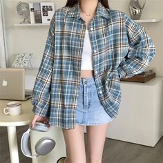 Effortless Cool Oversized Tartan Shirt for Women and Teens – itsshirty Oversized Plaid Shirts, Shirt Flannel, Tartan Shirt, Fashion Teenage Girls, Flannel Jacket, Summer Fabrics, Shirt Long Sleeve, Spring Summer Outfits, Cotton Style